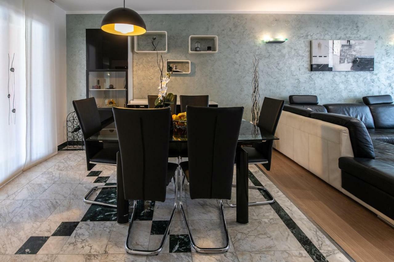 Cave Romane Apartment With Private Pool And Sea View فينكوران المظهر الخارجي الصورة